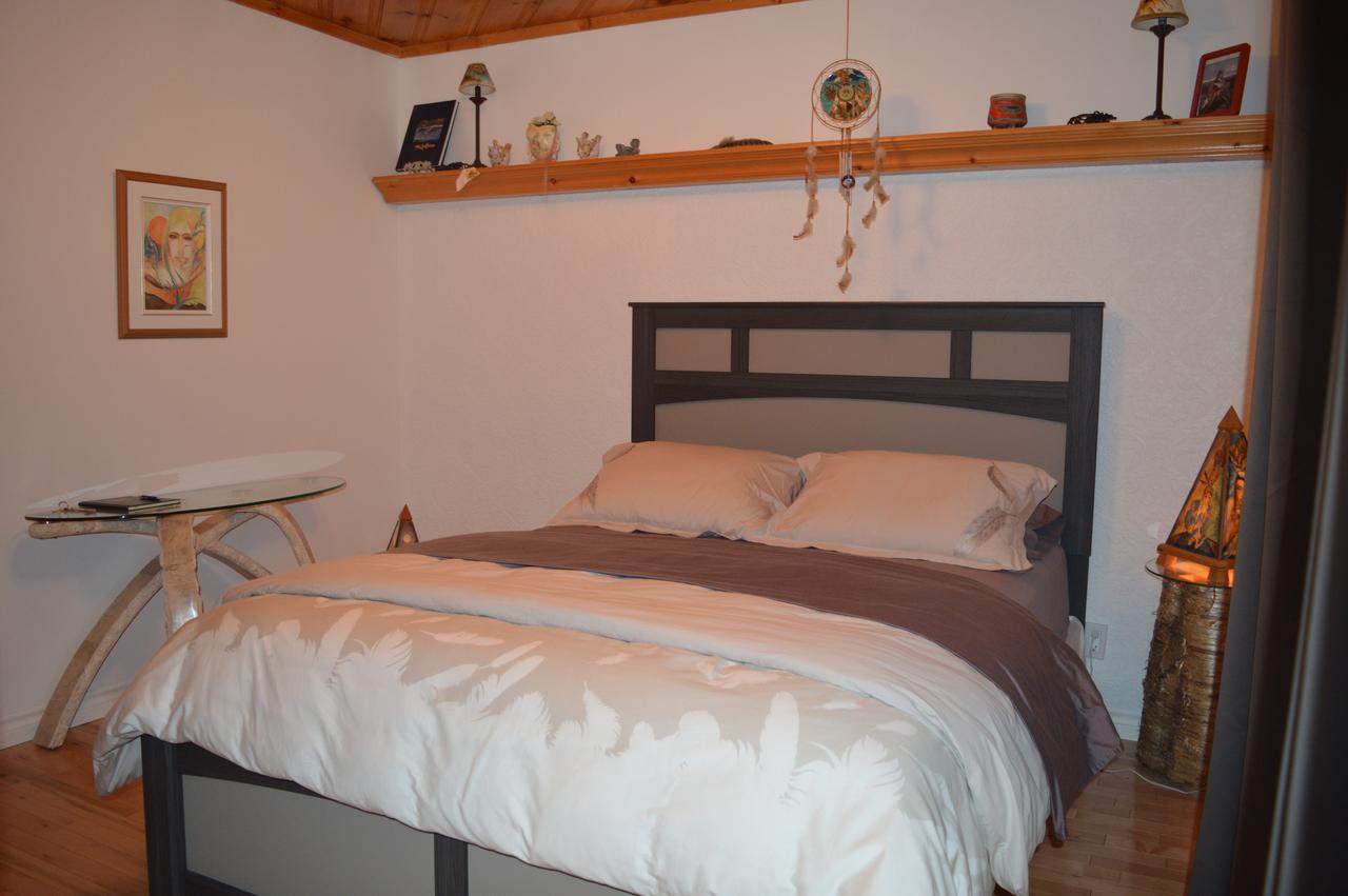De La Montagne Enchantee Bed & Breakfast